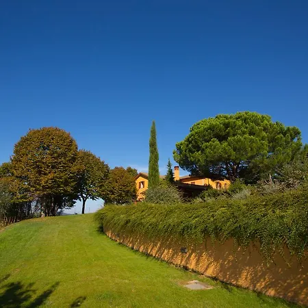 Elisabetta Villa Trequanda